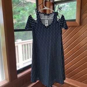 French atmosphere Cold shoulder. NWT